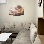 Modern With Comforts Appartamento