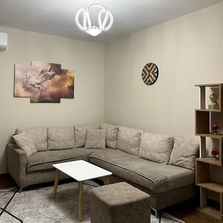 شقة Modern With Comforts تيرانا